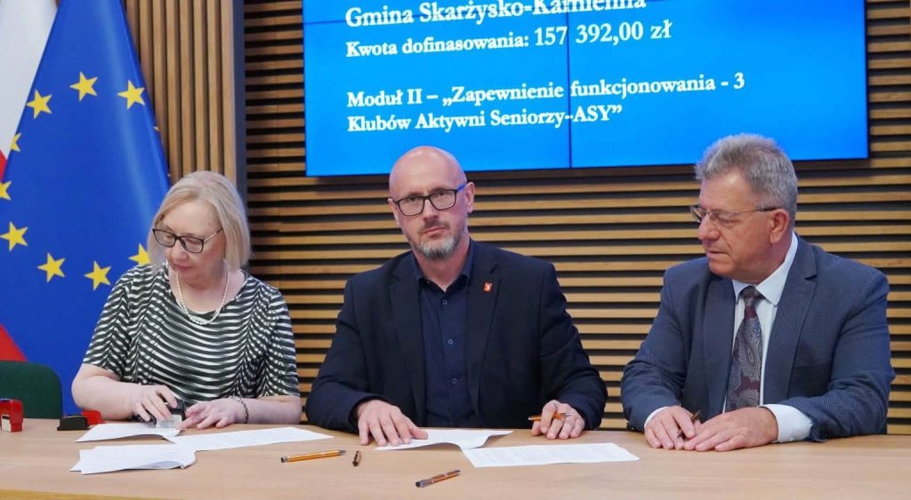 Osoby podpisujące umowę na ASY